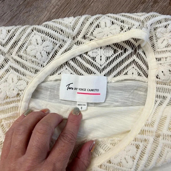 Two by Vince Camuto • Lace Top - Picture 4 of 8